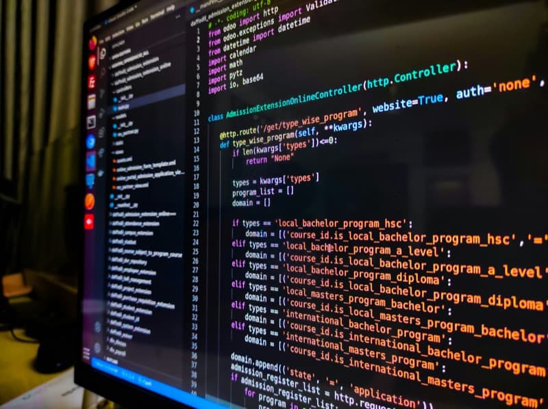 Vibe Coding vs. Software Engineering: Maintaining Abstractions in the ...
